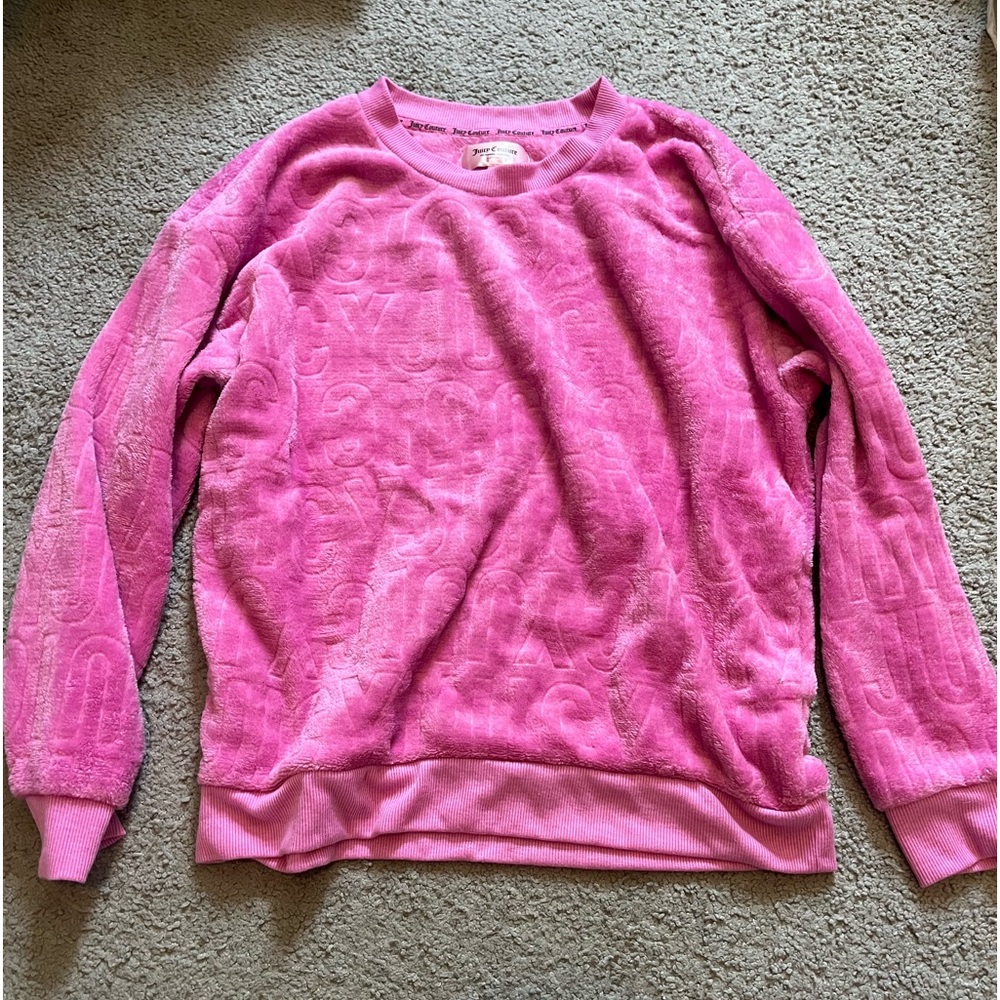 Juicy Couture pink fuzzy sleepwear